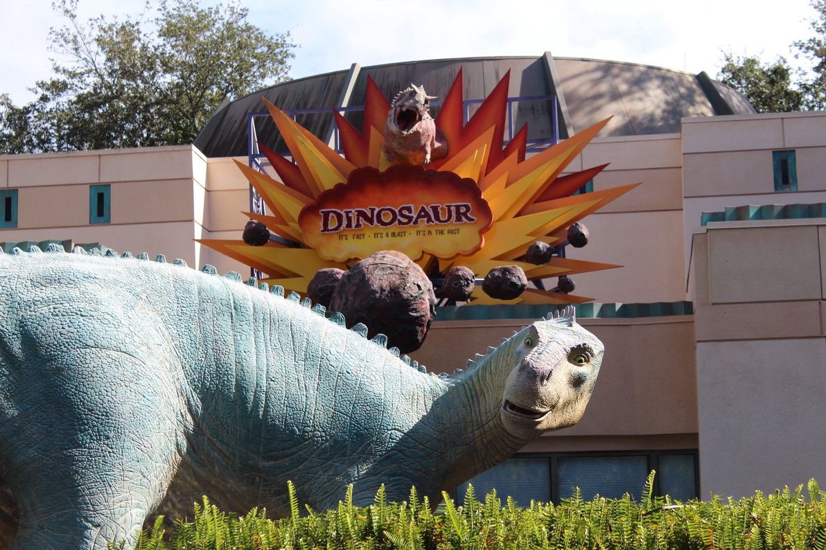 DINOSAUR
