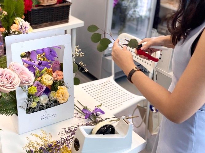 Flower Arranging Workshop at Felicity Florals 